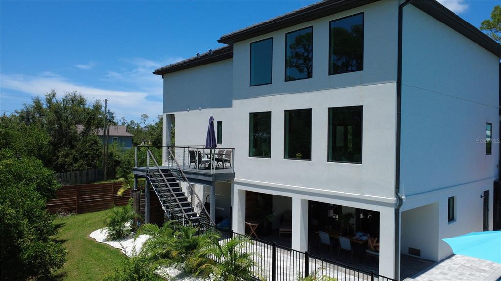 327 ROBERTS ROAD, NOKOMIS, FL — photo 4 of 30