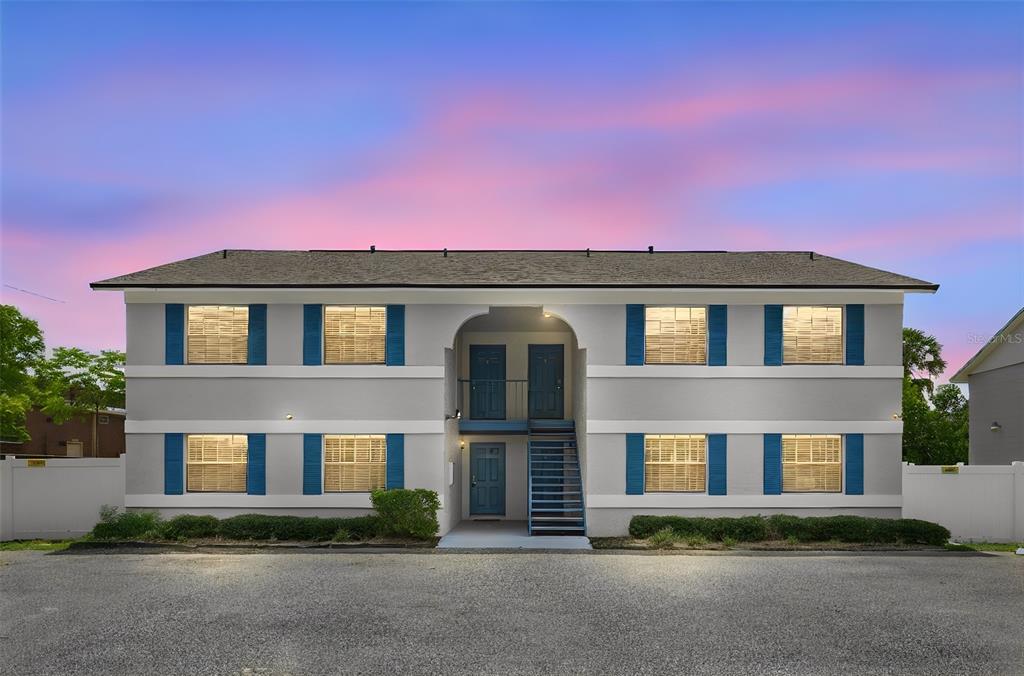 10 N FAIRFAX AVENUE UNIT 10