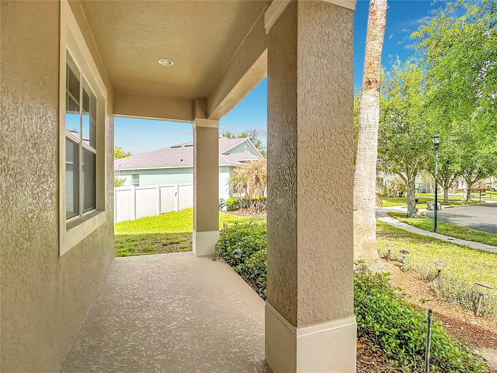 344 MAGNETA LOOP, AUBURNDALE, FL — photo 2 of 30