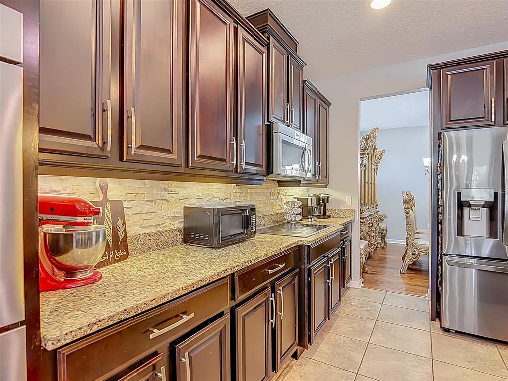 344 MAGNETA LOOP, AUBURNDALE, FL — photo 4 of 30