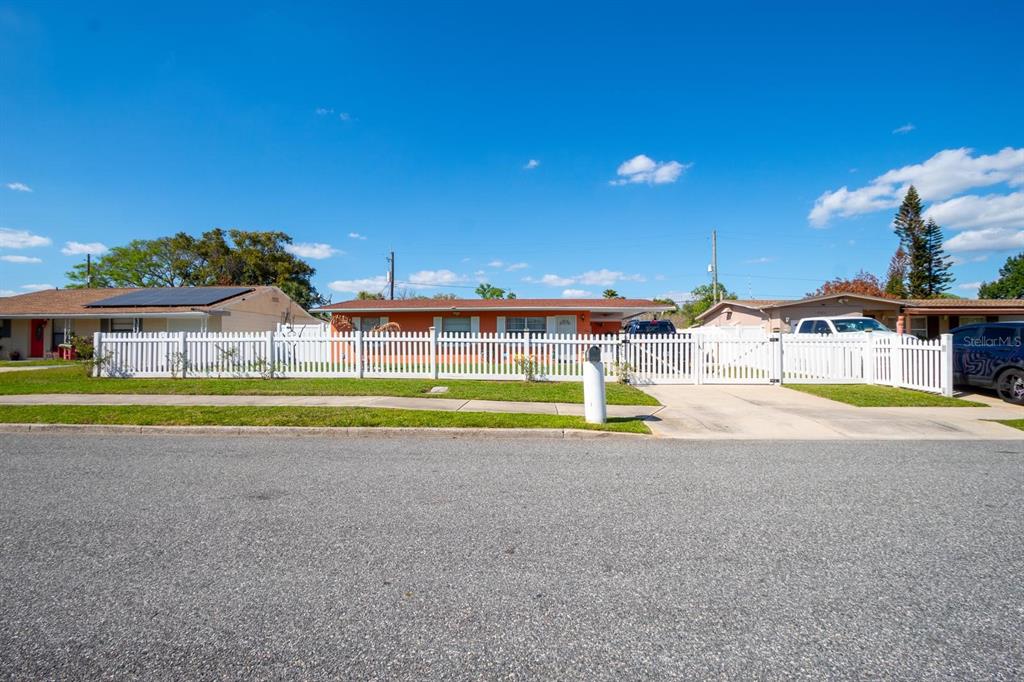 4401 EDGEBROOK, ORLANDO, FL — photo 3 of 29