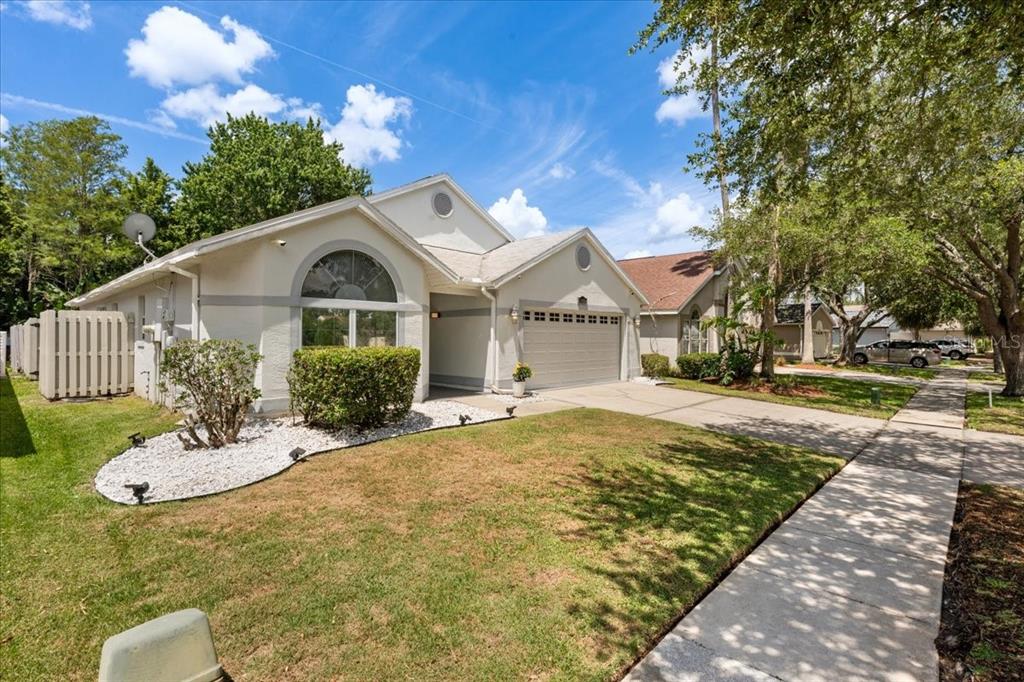 13326 HERON COVE DRIVE