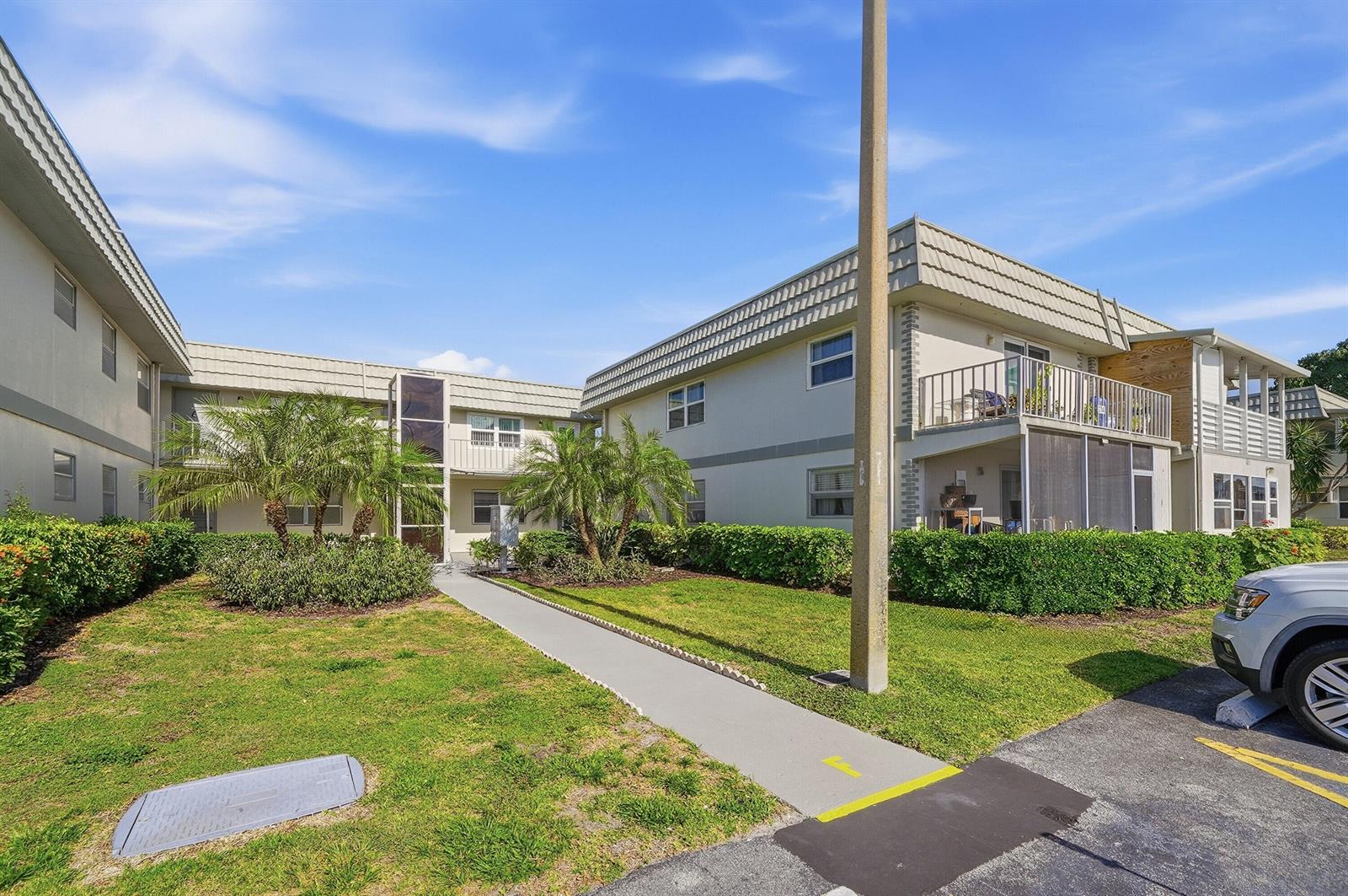251 Monaco Way, Delray Beach FL 33446