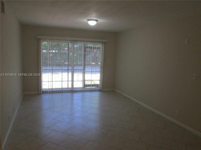 2964 NW 55th Ave # 1B, Lauderhill FL 33313