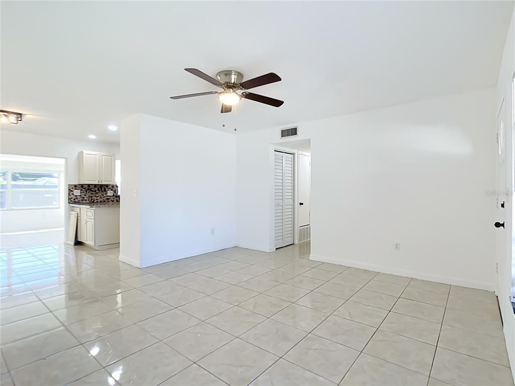 2330 BEACON DRIVE, PORT CHARLOTTE, FL — photo 4 of 30