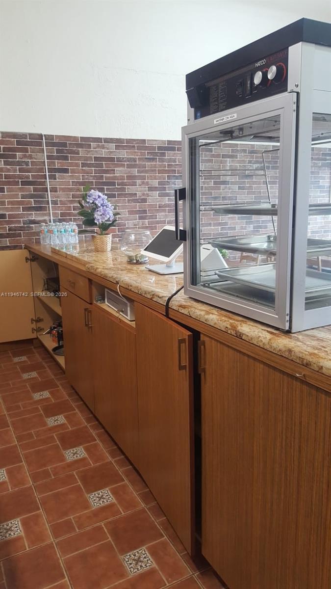 COUNTER / CASHIER AREA — HIALEAH, FL