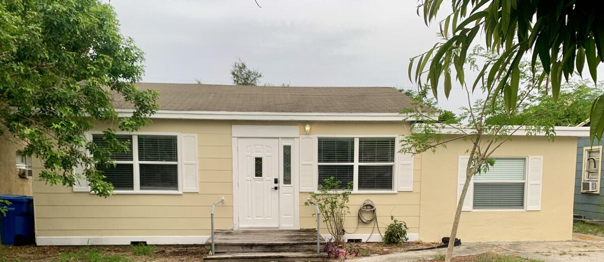 708 S Broadway, Lantana FL 33462