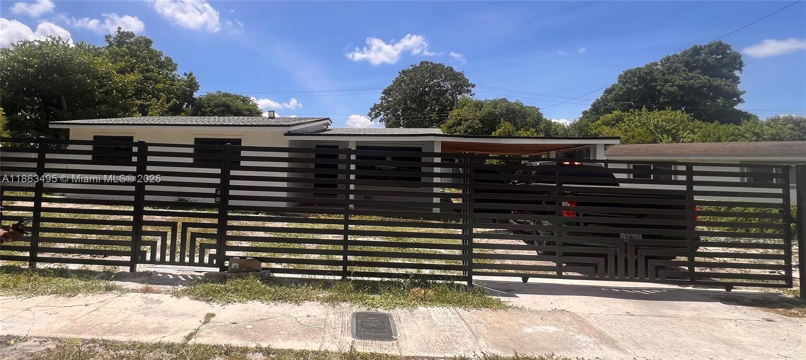 1212 NW 15th St, Fort Lauderdale FL 33311