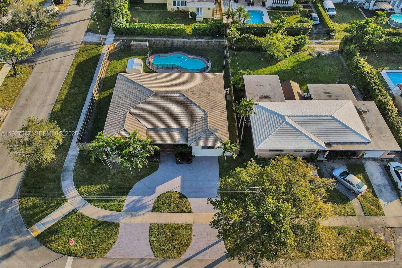 1102 Meadowlark Ave, Miami Springs FL 33166
