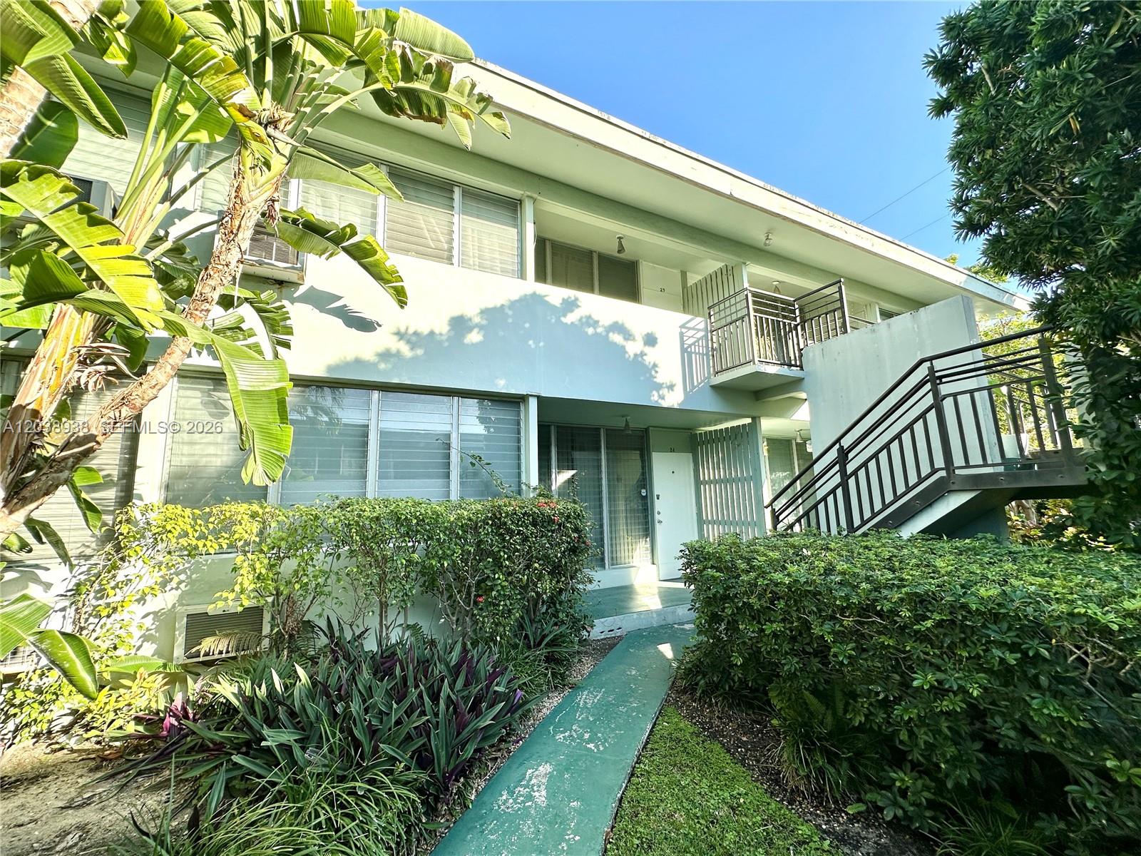 1060 98th St # 24, Bay Harbor Islands FL 33154