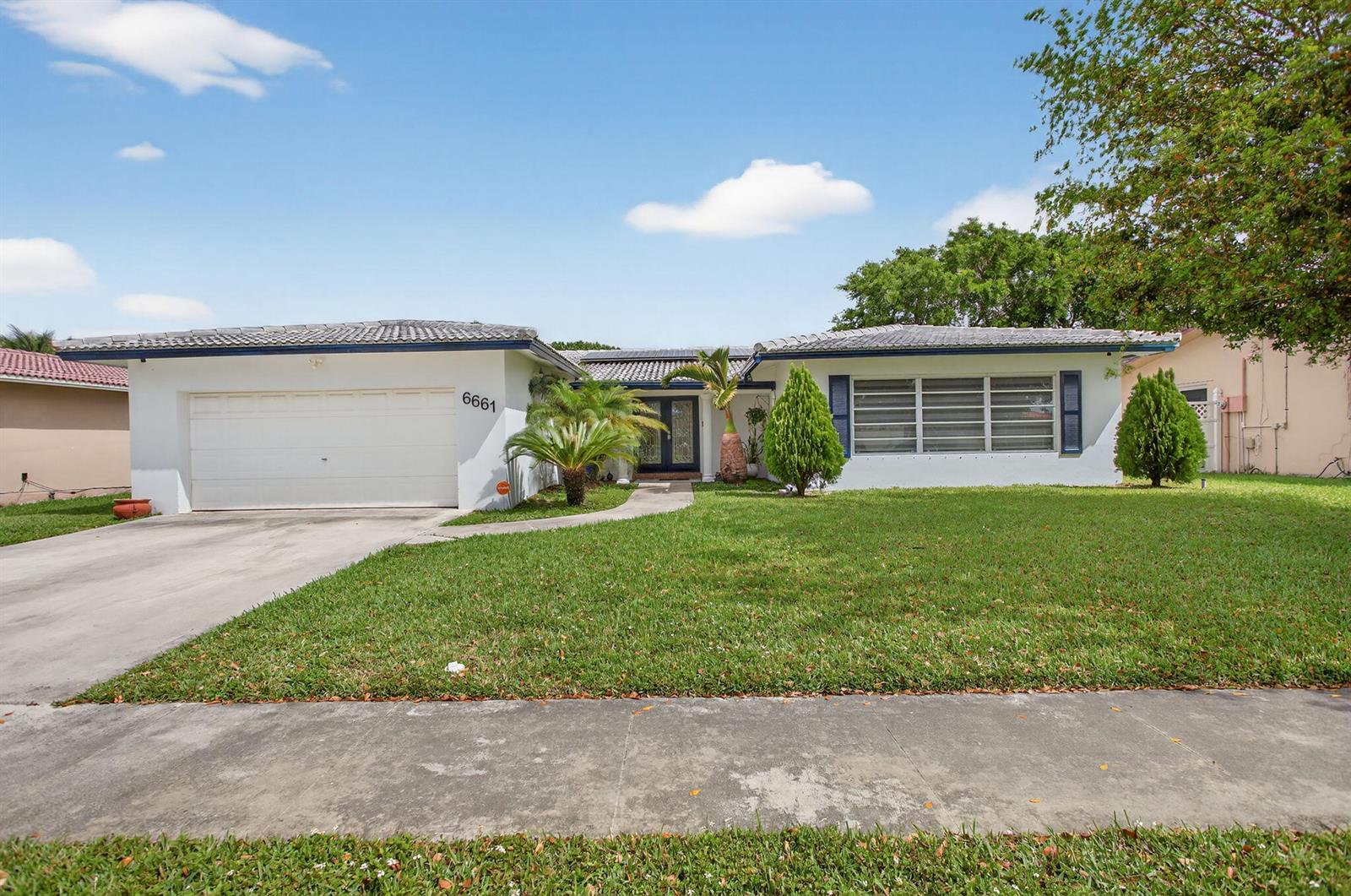 6661 NW 23rd Street NW, Margate FL 33063