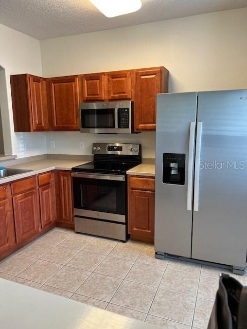 1140 HILLHURST DRIVE, WESLEY CHAPEL, FL — photo 2 of 25