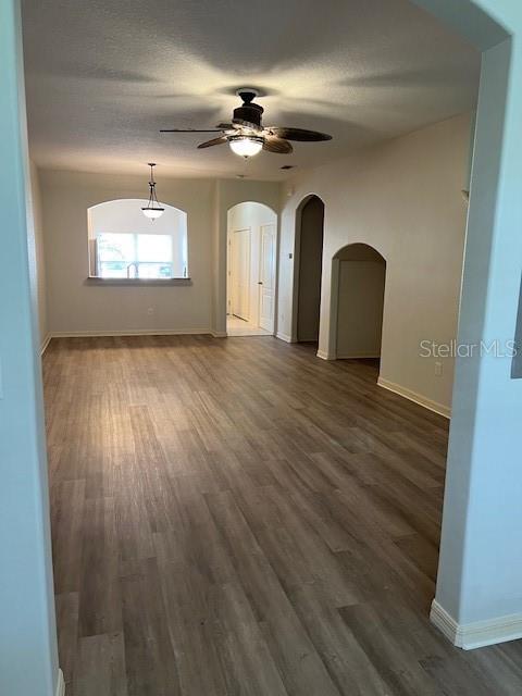 1140 HILLHURST DRIVE, WESLEY CHAPEL, FL — photo 5 of 25