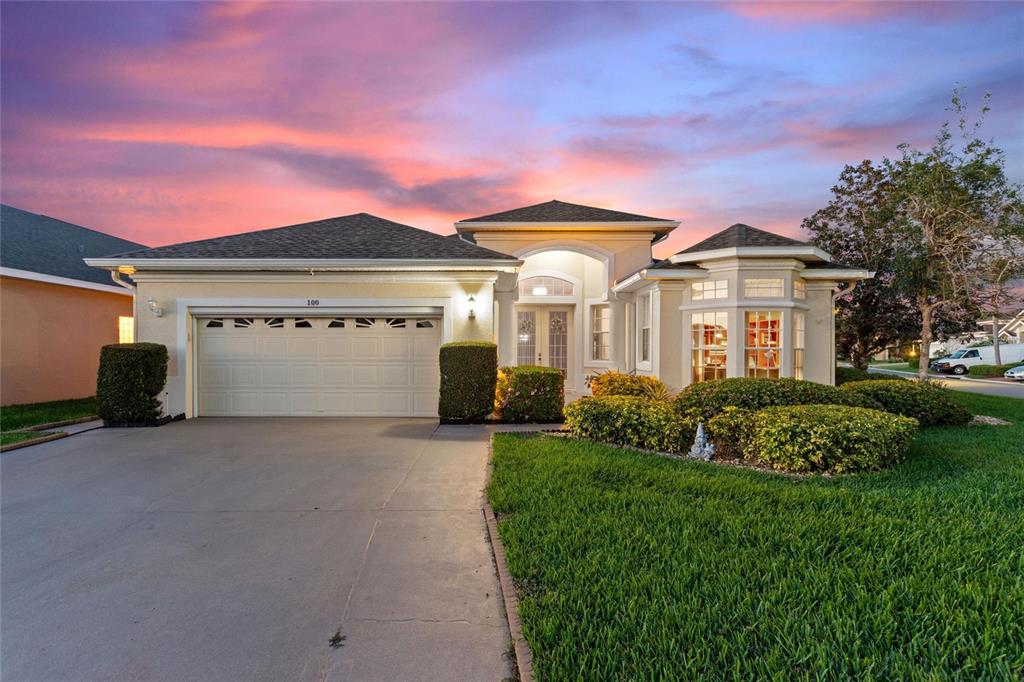 100 MOSS LN