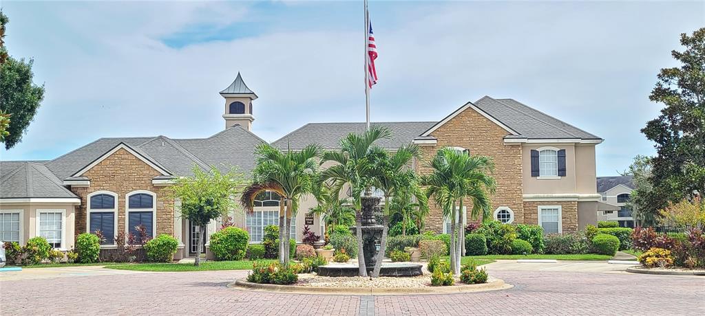 940 VILLAGE TRAIL UNIT 3-205