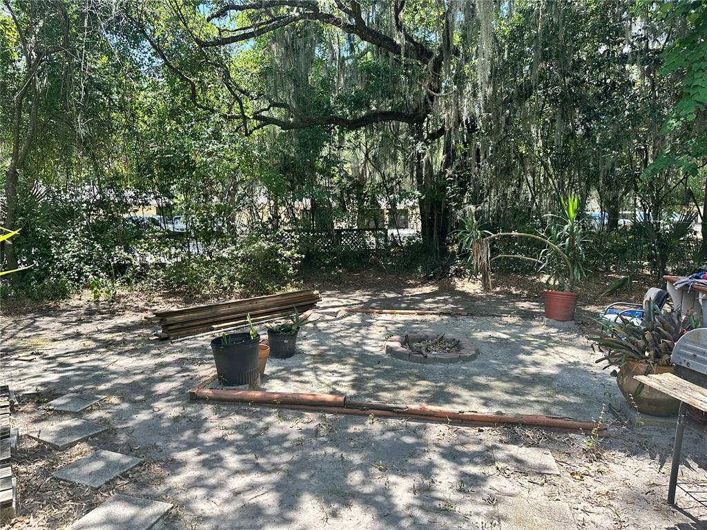 919 NW 23RD AVENUE, GAINESVILLE, FL — photo 4 of 9