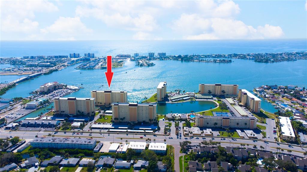 4525 COVE CIRCLE UNIT 304