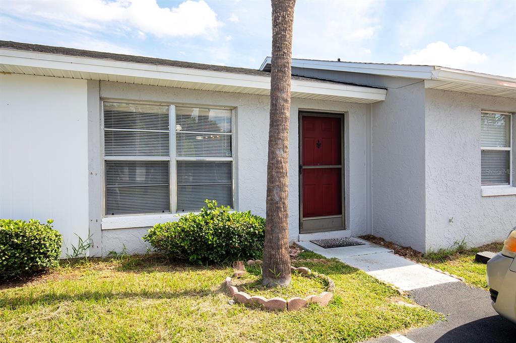 115 LAKE VILLA WAY