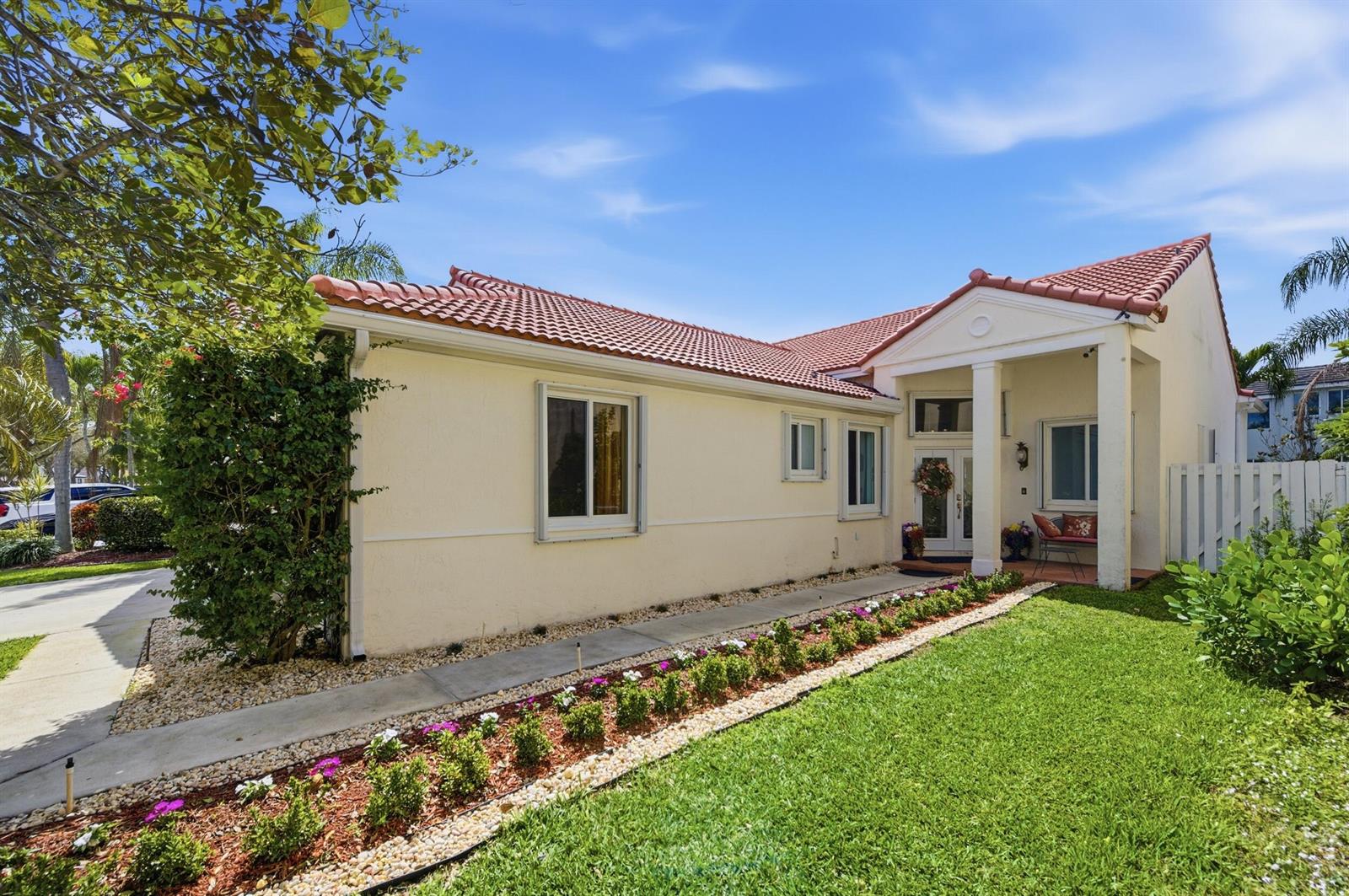 1294 Camellia Circle, Weston FL 33326