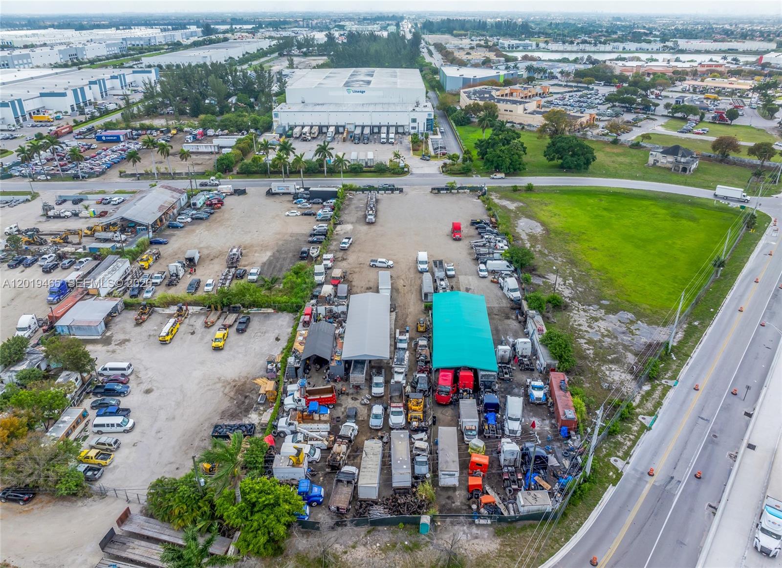 13800 NW 112th Ave, Hialeah Gardens FL 33018