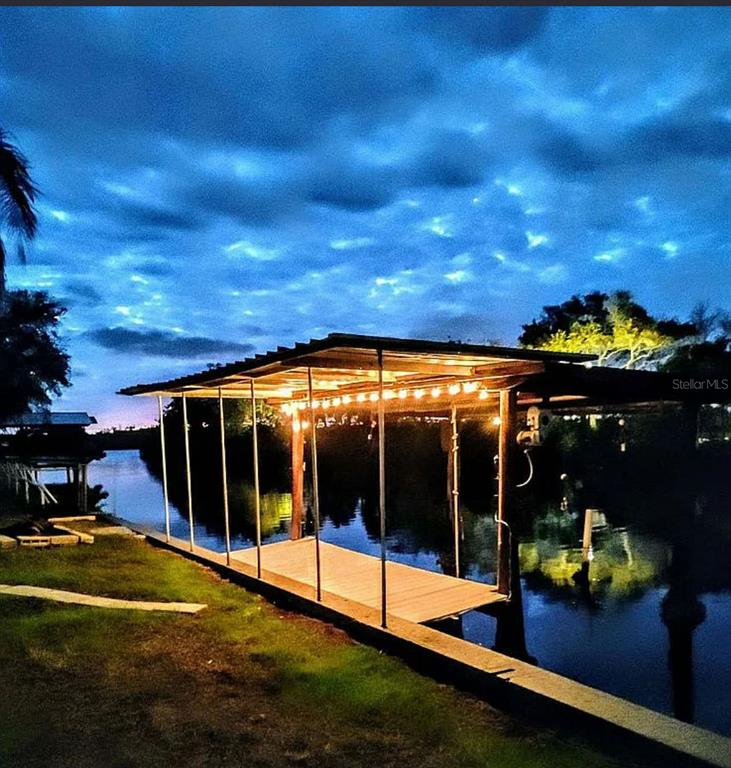 831 RIVER VIEW LANE