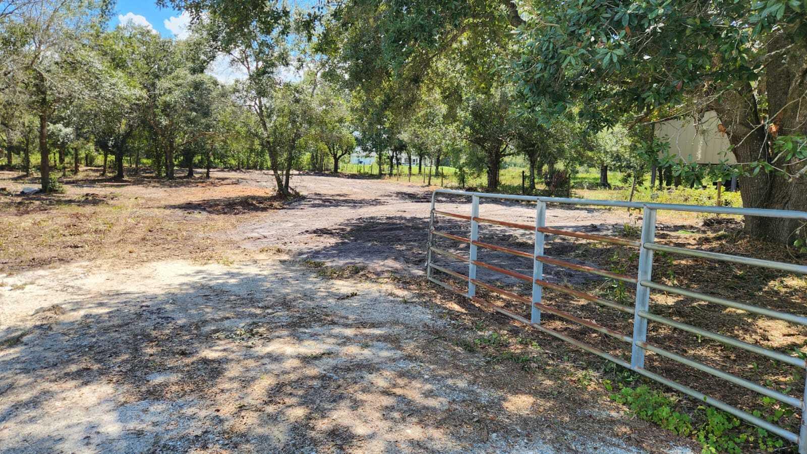 18884 NW 282nd Street, Okeechobee FL 34972
