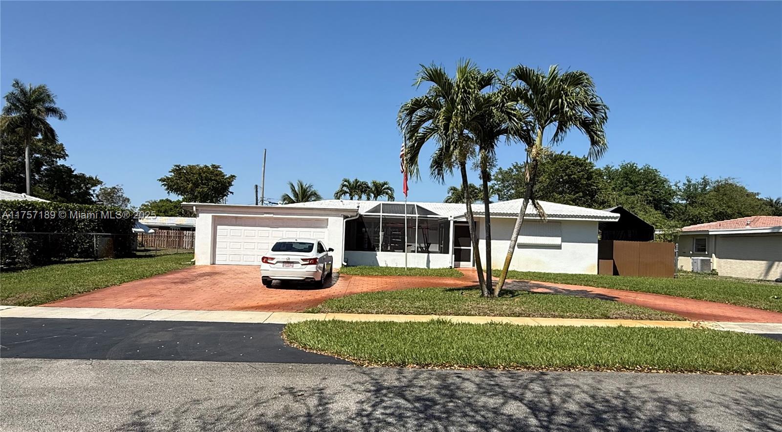 5369 Balsam Ter, Plantation FL 33317