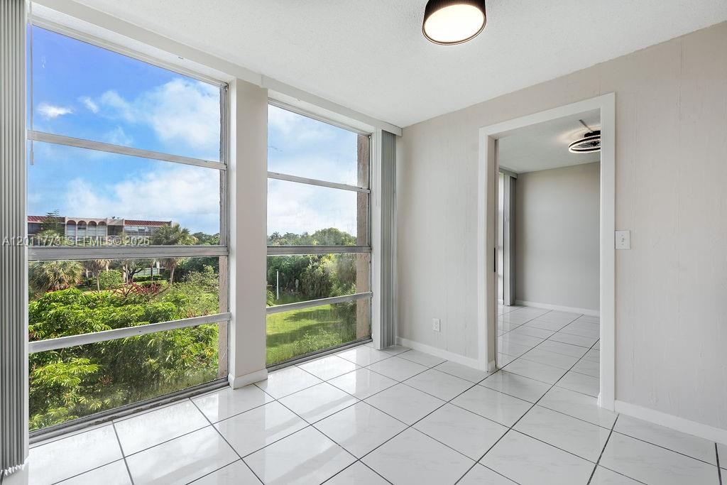 2101 Atlantic Shores Blvd # 412, Hallandale Beach FL 33009