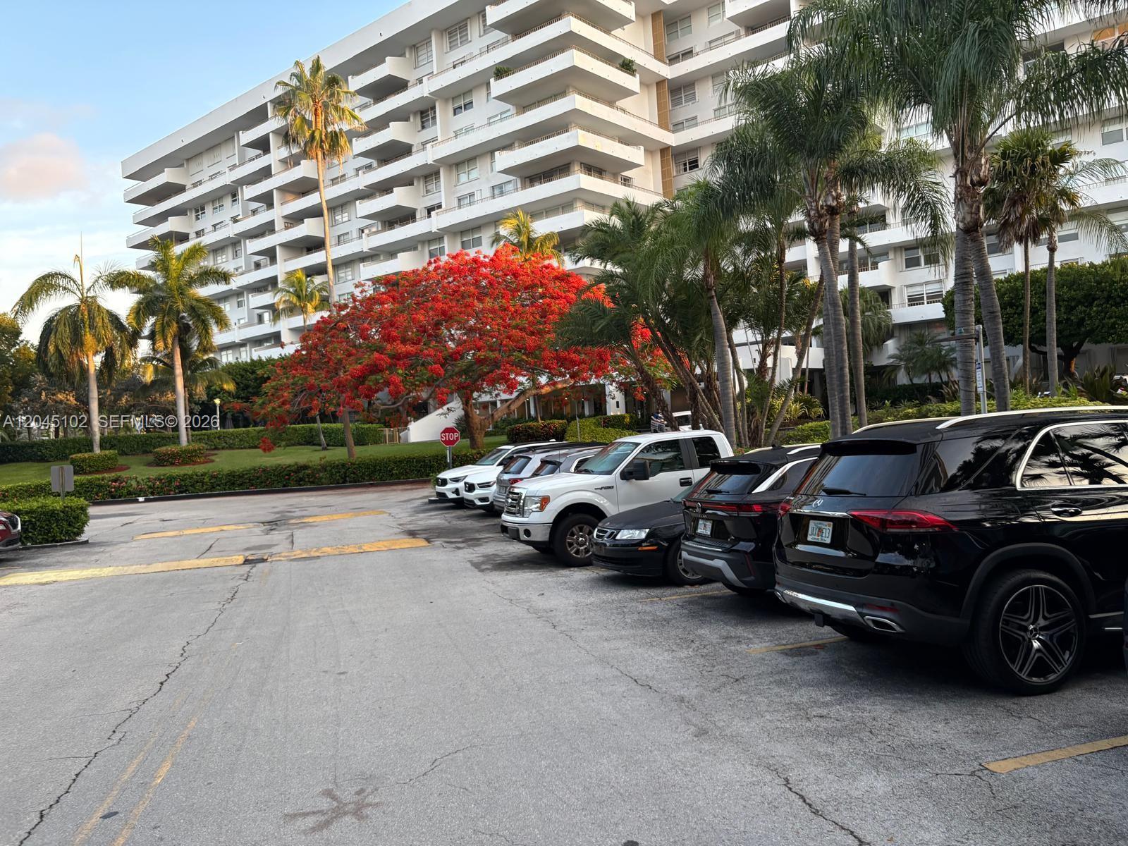 199 Ocean Lane Dr # 113, Key Biscayne FL 33149
