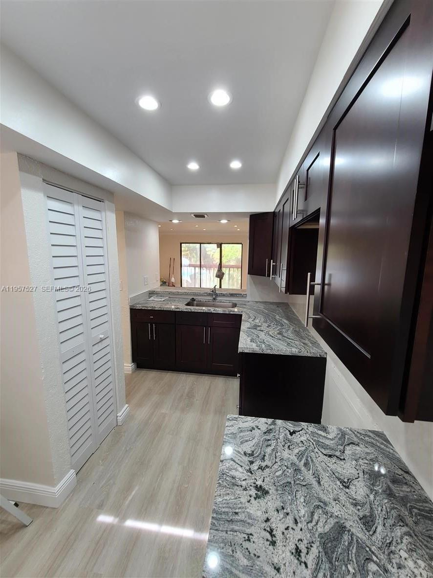 4020 Del Rio Way # 720, Sunrise FL 33351