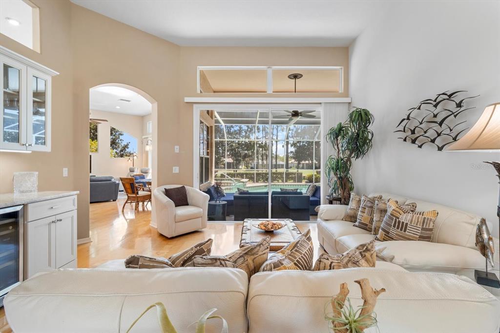 1342 W DOUBLE EAGLE COURT