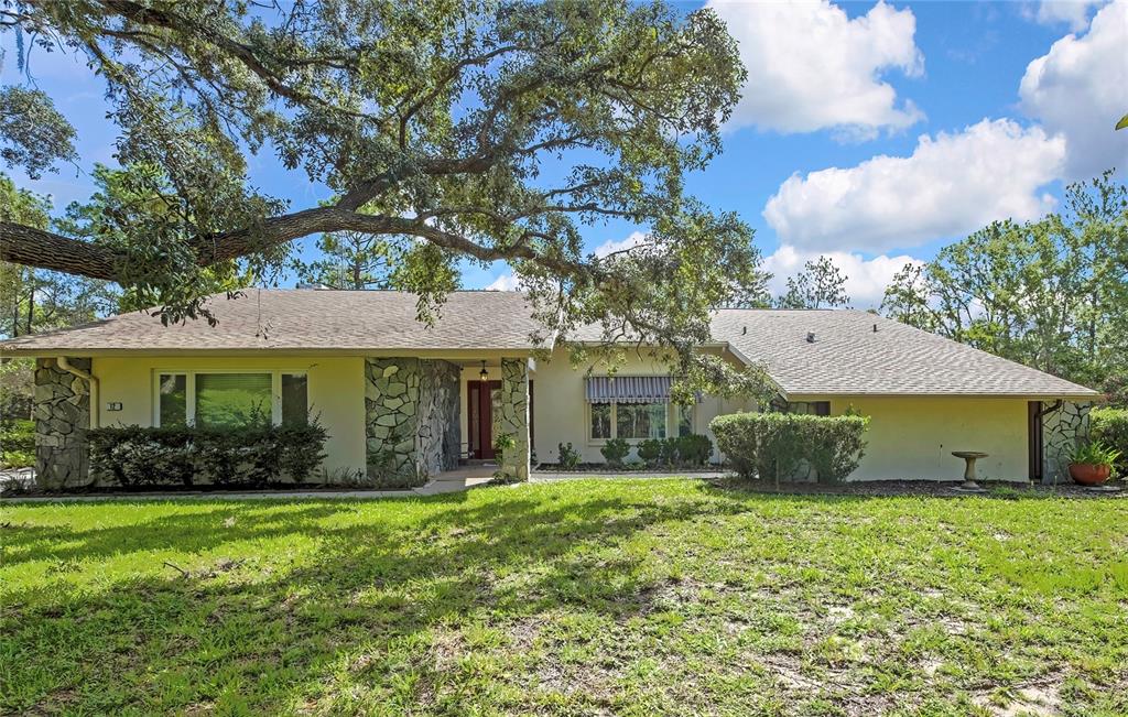 12 MAYFLOWER COURT E