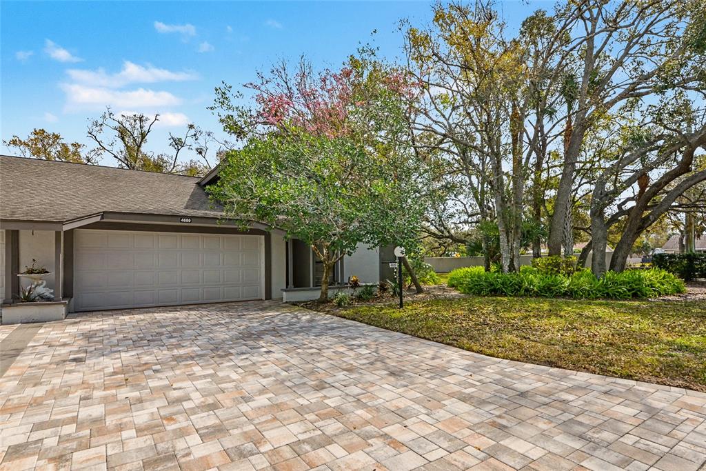 4689 OAK FOREST DRIVE E UNIT 1