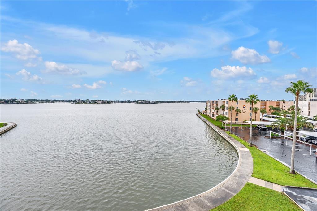 7700 SUN ISLAND DRIVE S UNIT 401