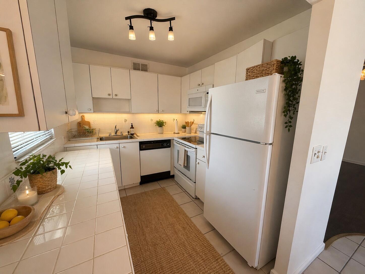 516 Saxony K, Delray Beach FL 33446