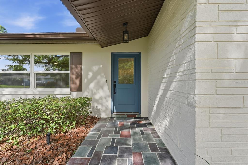 2150 SARAZEN DRIVE, DUNEDIN, FL — photo 2 of 30