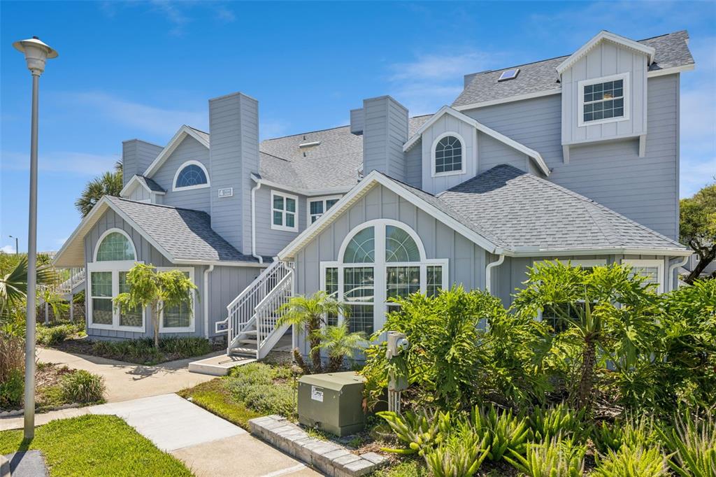 4268 SUN VILLAGE COURT UNIT 320