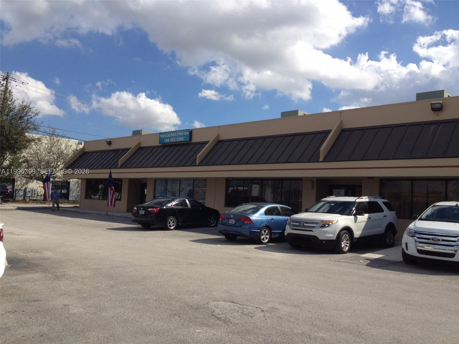 2600 W 84th St, Hialeah FL 33016