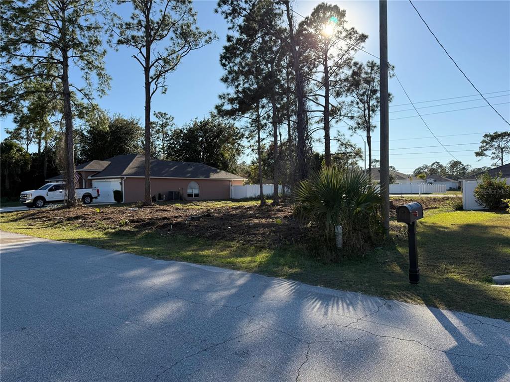 8 SEDERHOLM PATH, PALM COAST, FL — photo 2 of 5