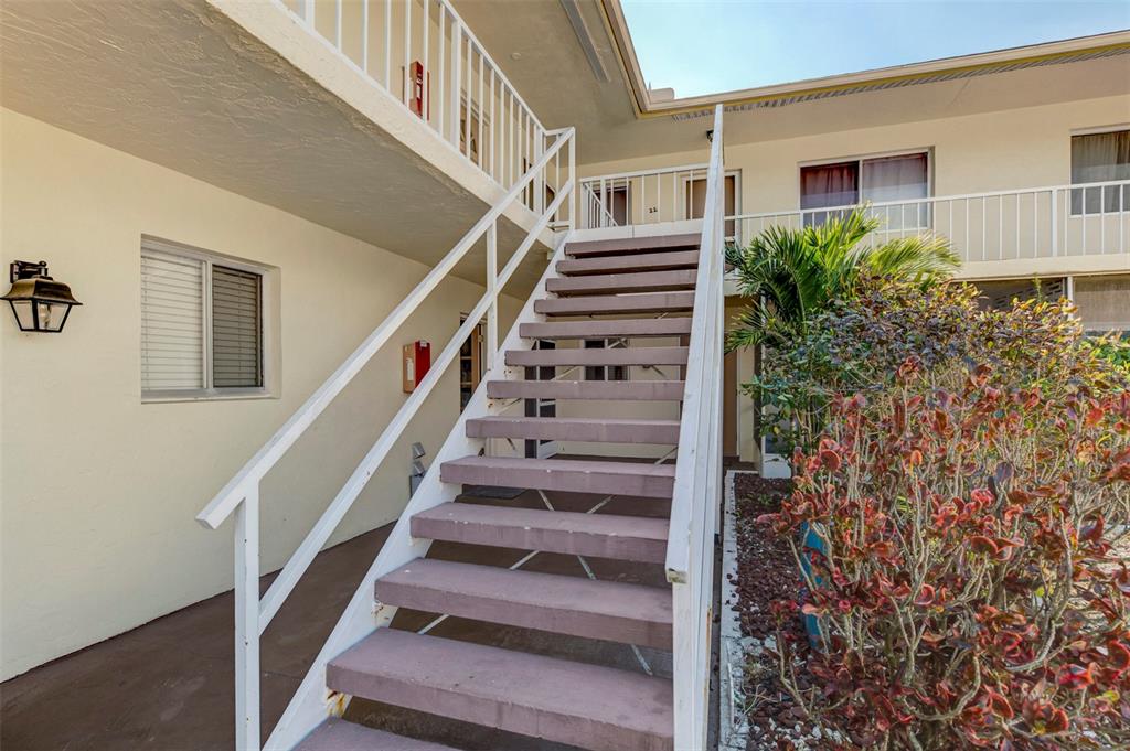 320 BASE AVENUE E UNIT 224, VENICE, FL — photo 4 of 30