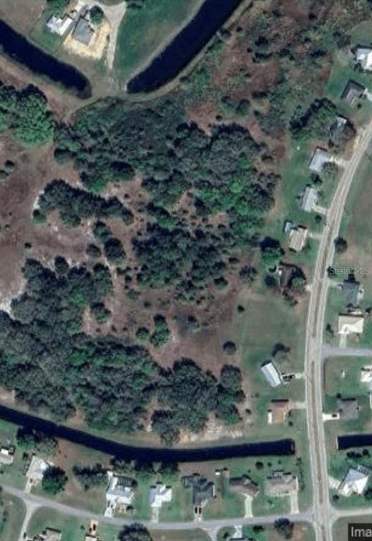 500 FOXHALL CIRCLE, SEBRING, FL — photo 3 of 4