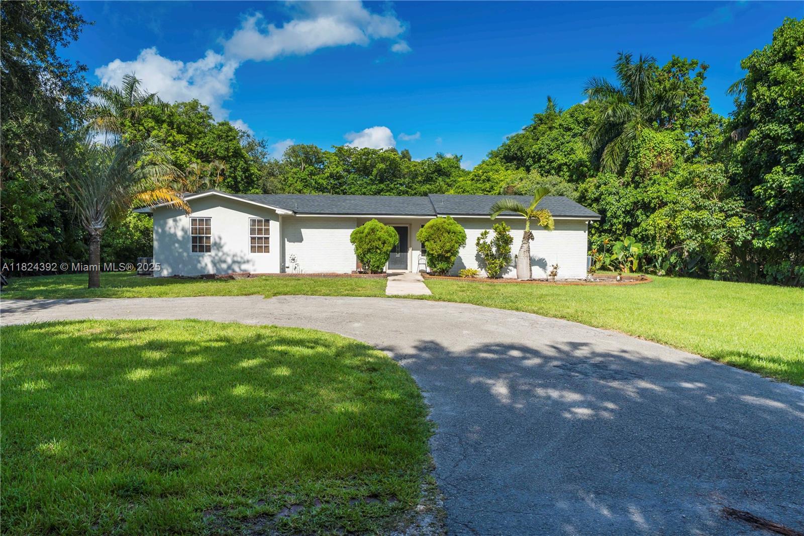 10901 SW 31st St, Davie FL 33328