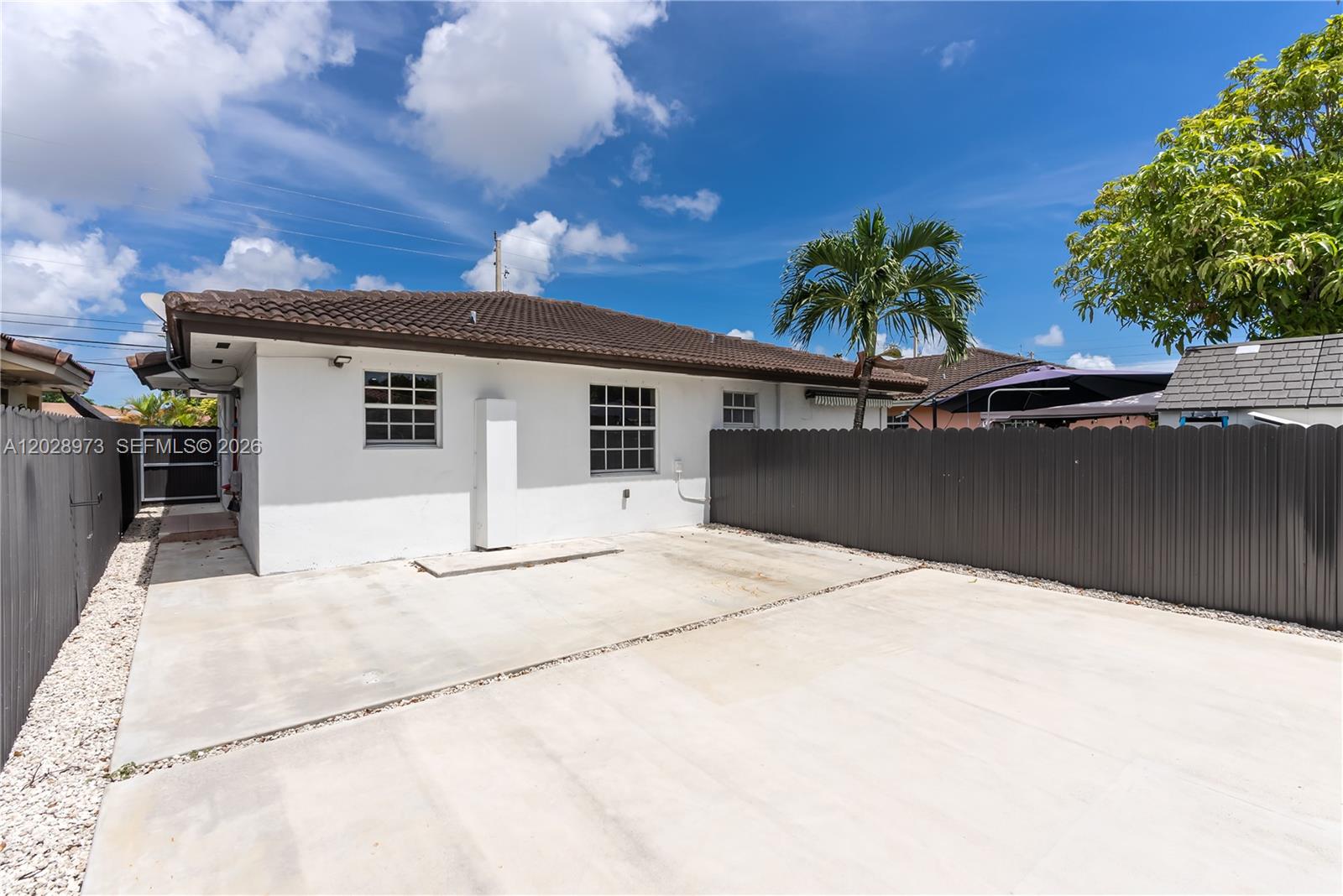 1214 NW 34th Ave # 1214, Miami FL 33125