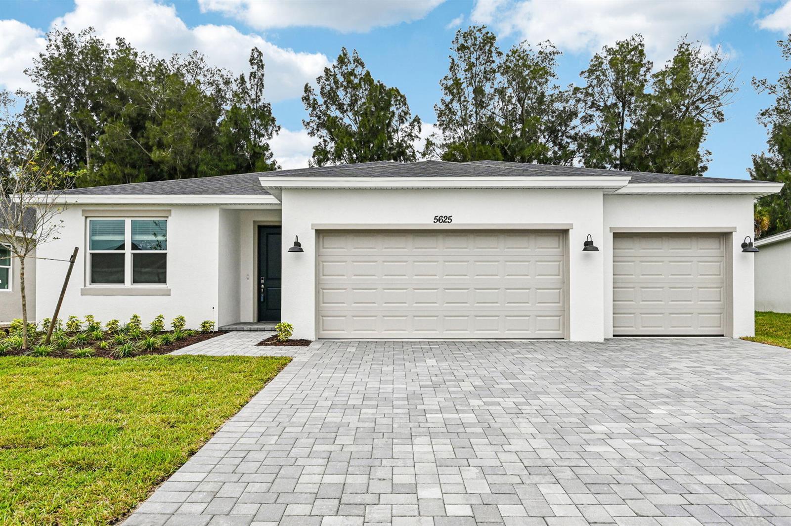 5625 Hampton Park Circle, Vero Beach FL 32966