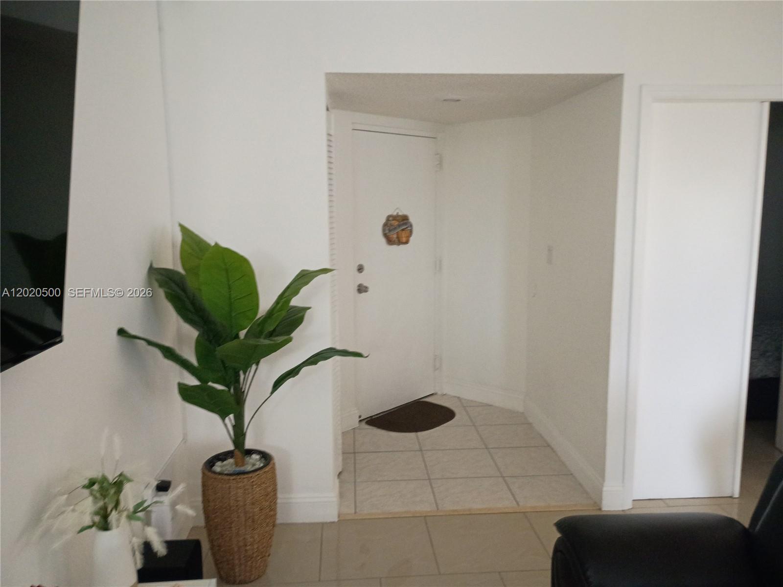 8275 SW 152nd Ave # 416, Miami FL 33193