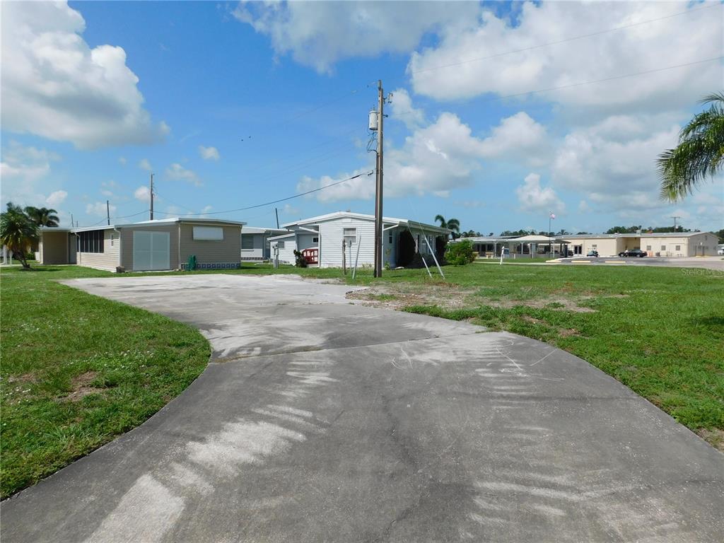 1205 43RD AVENUE DRIVE E, ELLENTON, FL — photo 3 of 24