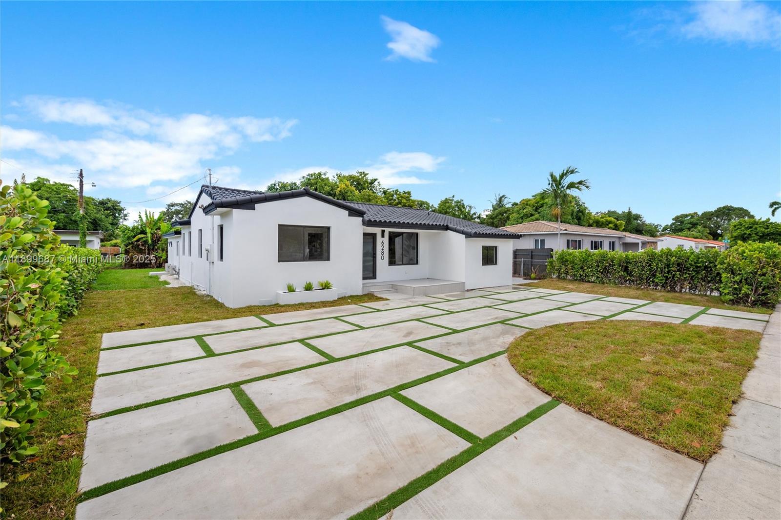 6280 SW 24 St, Miami FL 33155