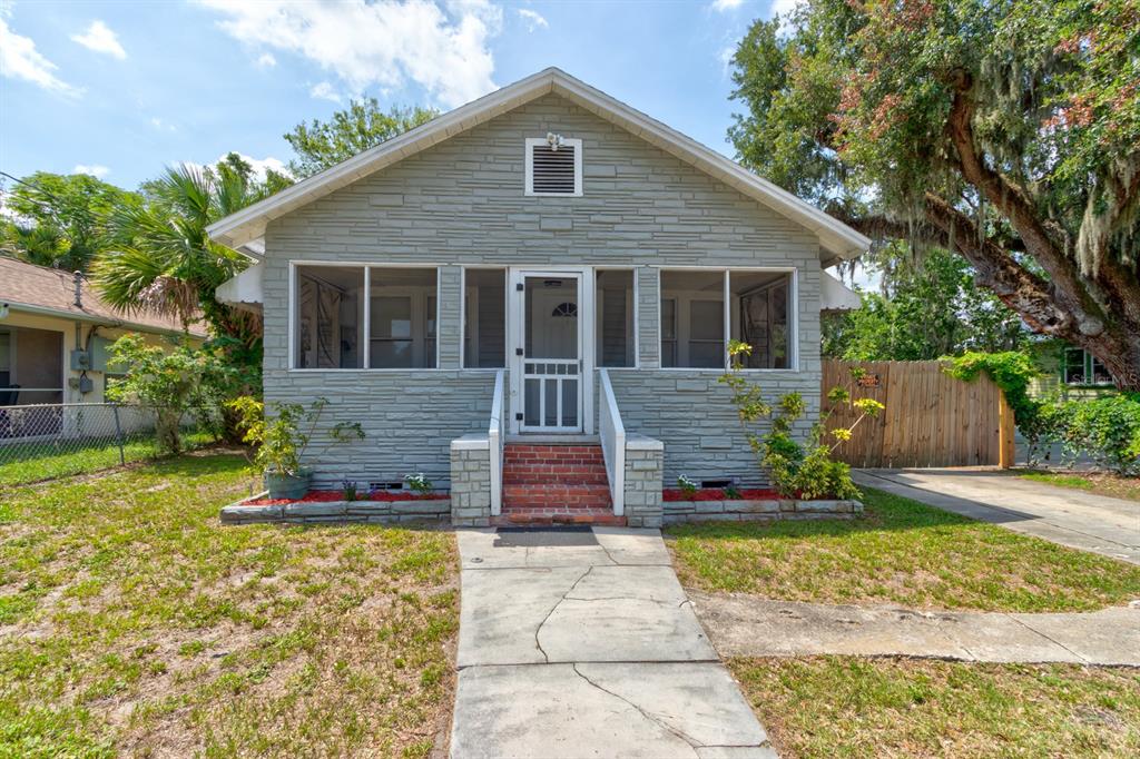514 MARY AVENUE