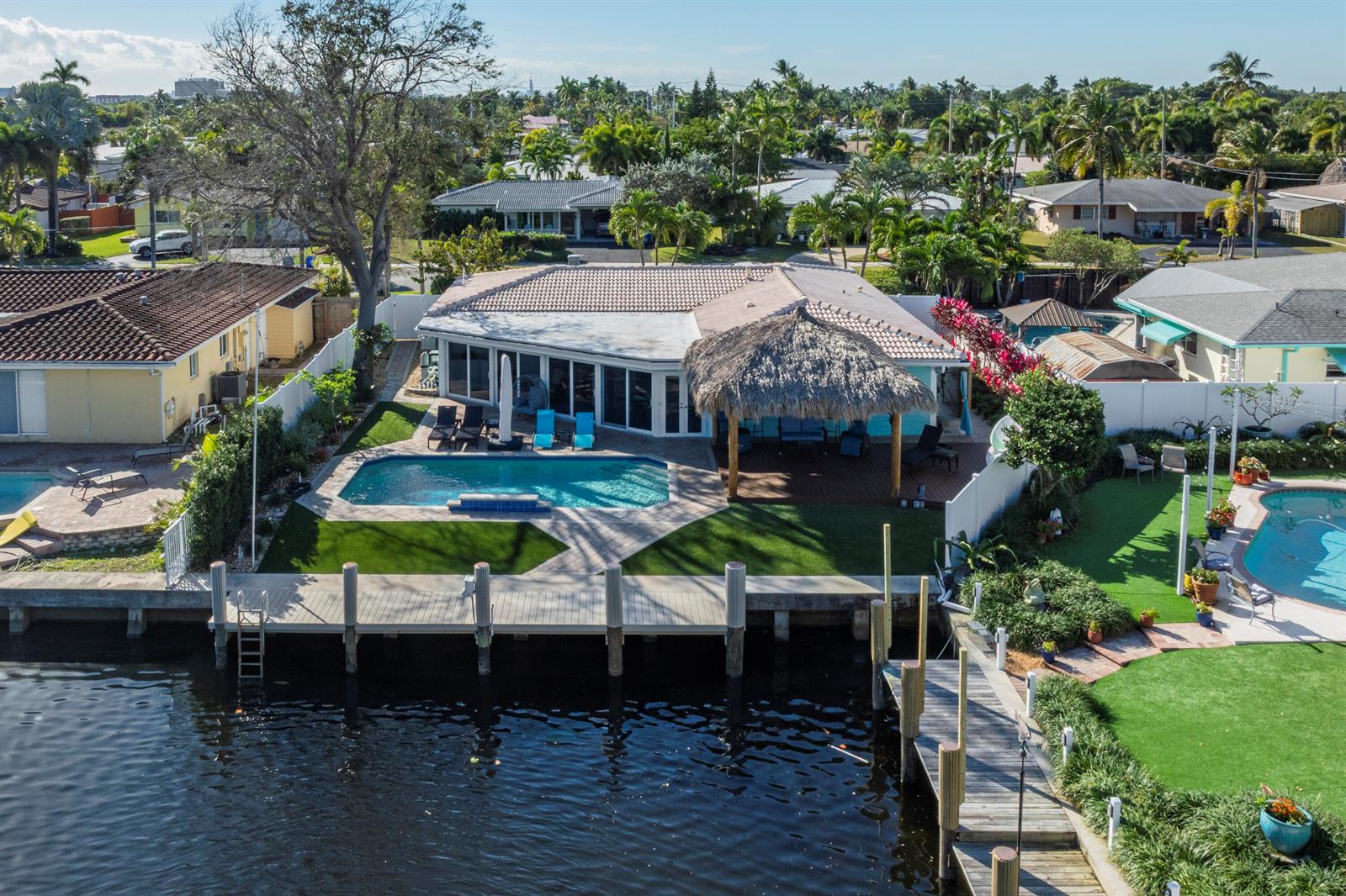 521 SE 4 Court, Pompano Beach FL 33060