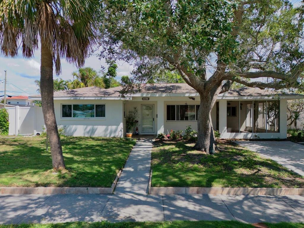 921 LANTANA AVENUE